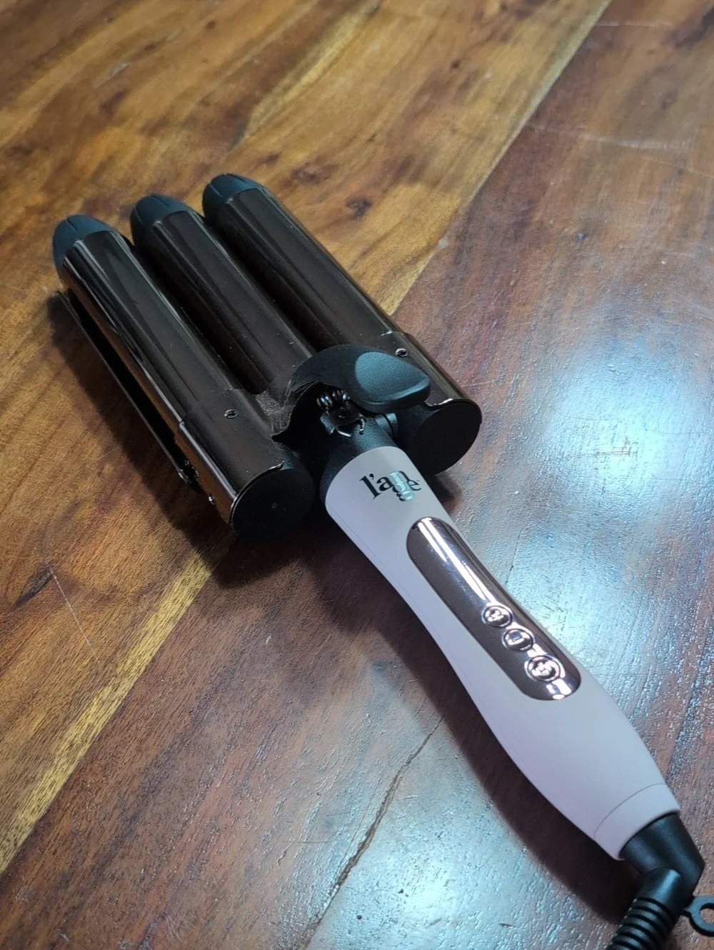 Le Tridente Titanium Triple Barrel Curling Wand
